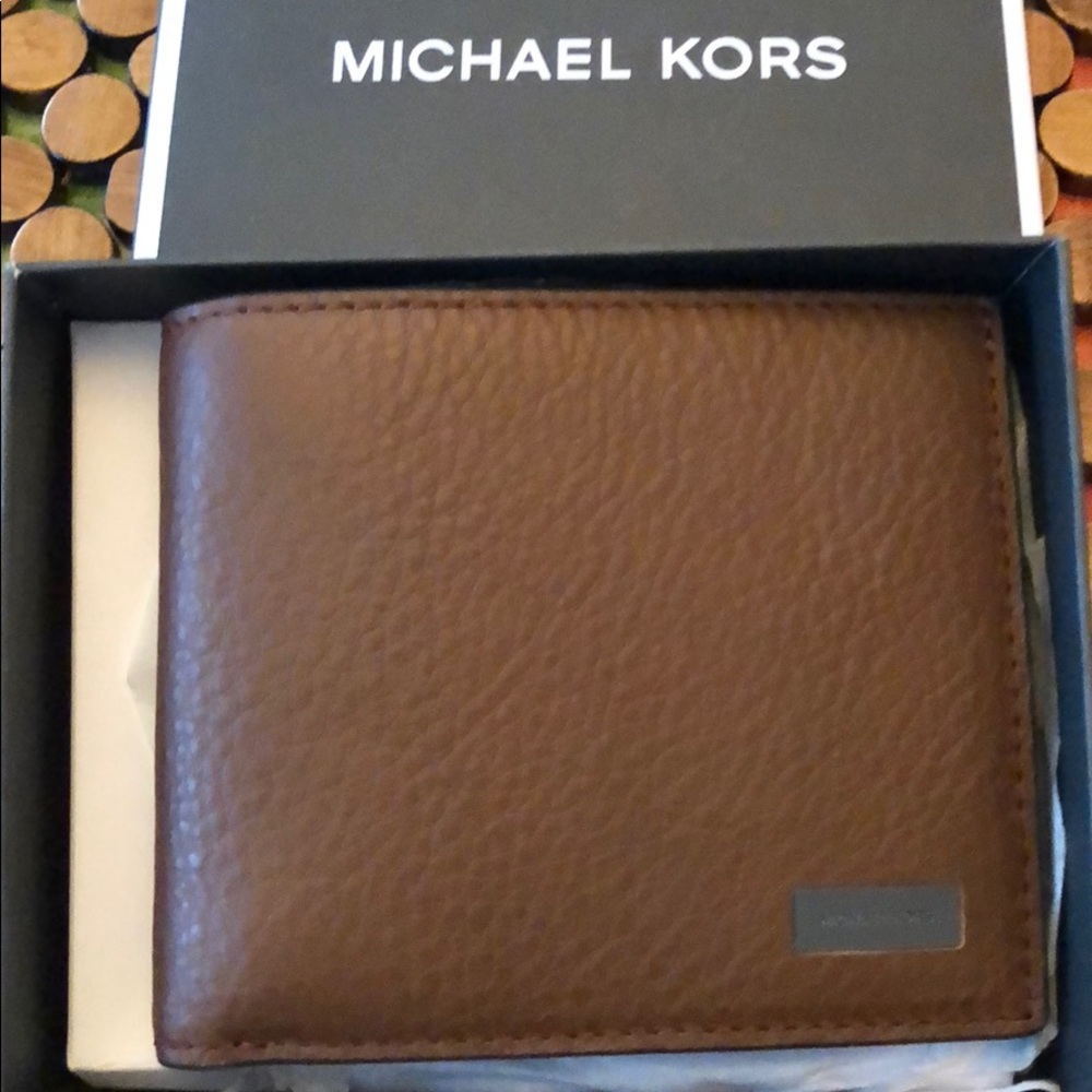 Brown Michael Kors men’s wallet